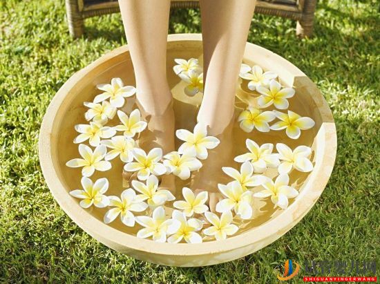 試管嬰兒移植后出現發冷癥狀，是什么原因造成的？(圖1)