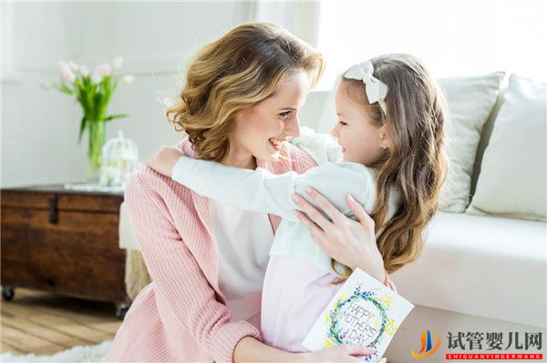 都說美國試管嬰兒寶寶沒自然寶寶健康，是真的嗎(圖1)