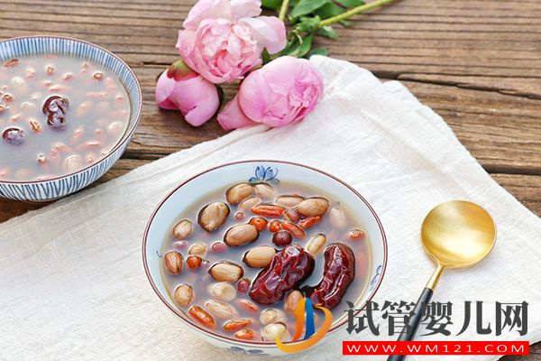 產后下奶五紅湯正確做法步驟詳解，食材按比例煮是關鍵(圖1)