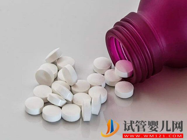 姐妹們試管移植胚胎后潑尼松可以吃到懷孕第幾周？(圖1)