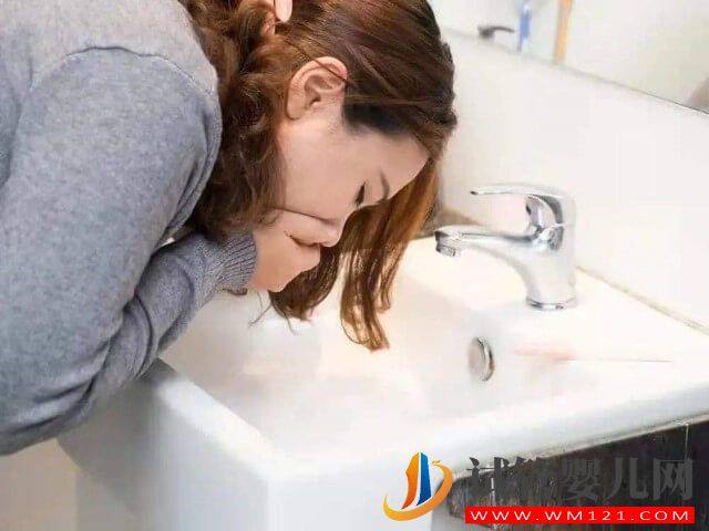 懷孕12周之前突然出現(xiàn)胎停自己會(huì)有什么感覺(jué)嗎？(圖1)