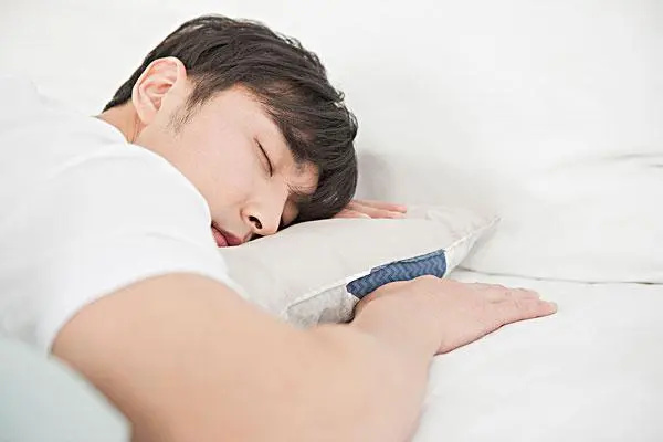 睡眠質(zhì)量不好，會(huì)導(dǎo)致男性不育嗎？(圖1)