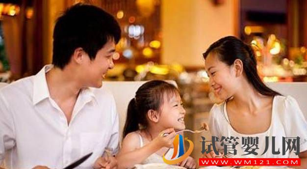 自然受孕和試管嬰兒差別在哪里？很多人都不明白，醫(yī)生說(shuō)出了實(shí)話(圖2)