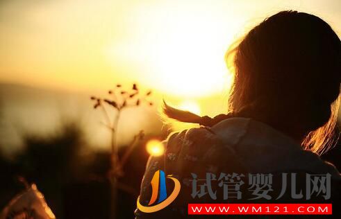 人工授精和試管嬰兒哪個更好?做試管的話需要檢查什么?(圖1) 人工授精和試管嬰兒哪個更好?做試管的話需要檢查什么?(圖1)