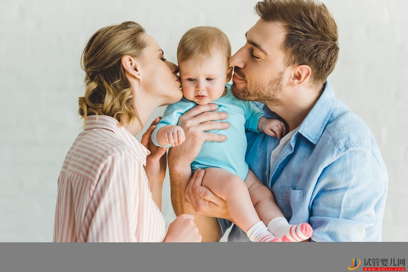 男的備孕吃維生素C好嗎 孕婦要補(bǔ)維生素a嗎(圖1)