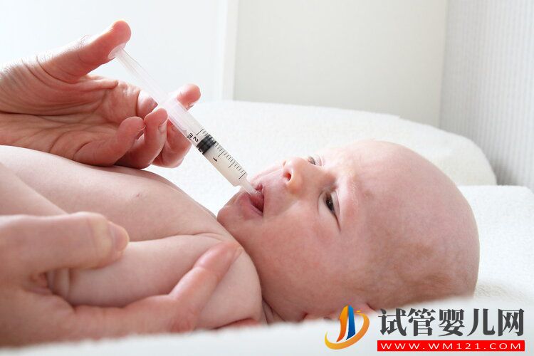 維生素D和維生素AD,寶媽如何給寶寶選擇?(圖3) 維生素D和維生素AD,寶媽如何給寶寶選擇?(圖3)