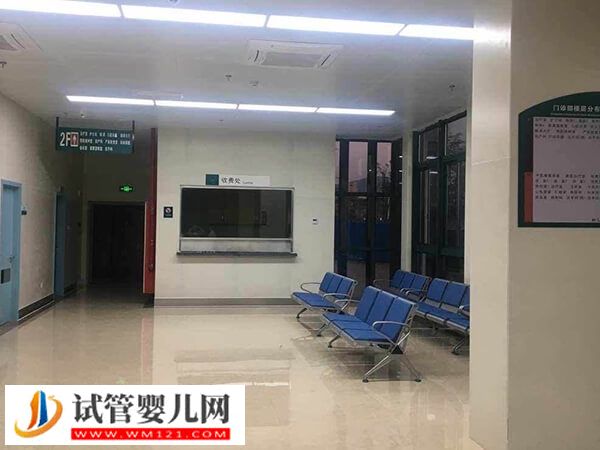 上饒?jiān)嚬軏雰簷z查到保胎約2萬(wàn)，其中手術(shù)花費(fèi)占比大(圖1)